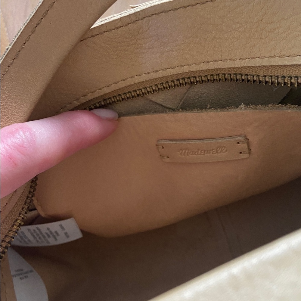 Madewell Tan Crossbody Bag - Picture 3 of 4